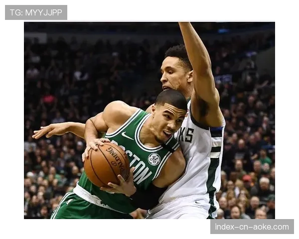 深度复盘：凯尔特人24分逆转雄鹿，塔图姆末节19分主导战术调整